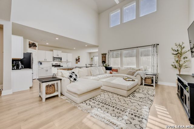 29169 Rock Canyon, Bulverde, TX 78163