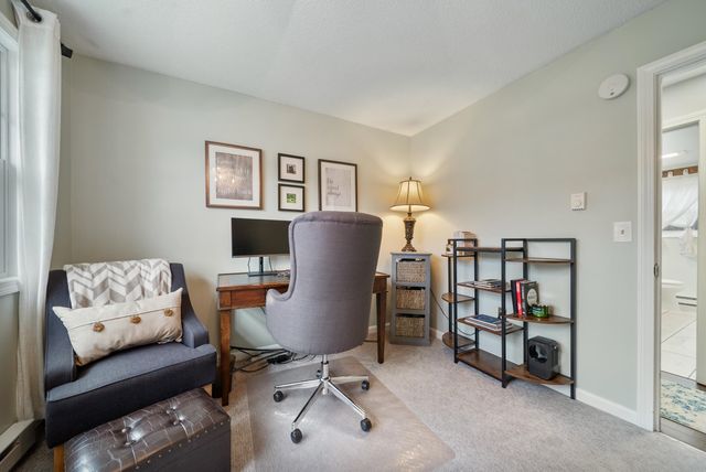 14 Silver Doe Lane, Merrimack, NH 03054