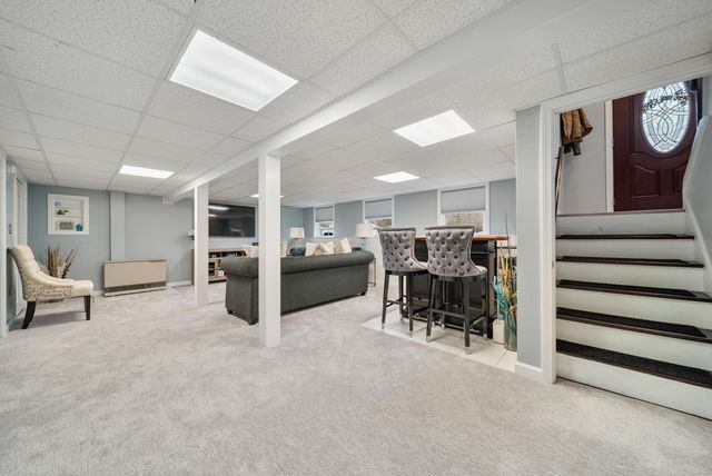 14 Silver Doe Lane, Merrimack, NH 03054