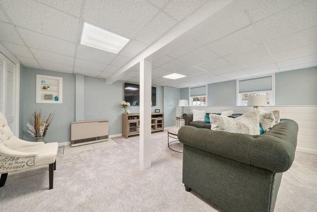 14 Silver Doe Lane, Merrimack, NH 03054