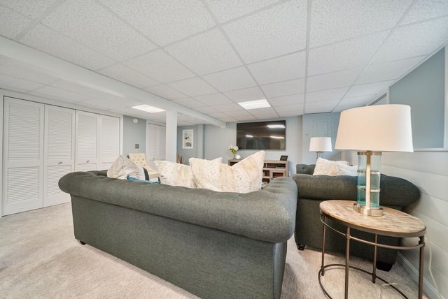 14 Silver Doe Lane, Merrimack, NH 03054