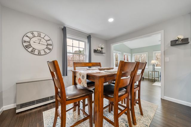 14 Silver Doe Lane, Merrimack, NH 03054