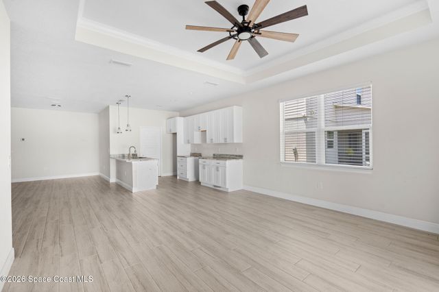 1052 Corbin Circle SW, Palm Bay, FL 32908