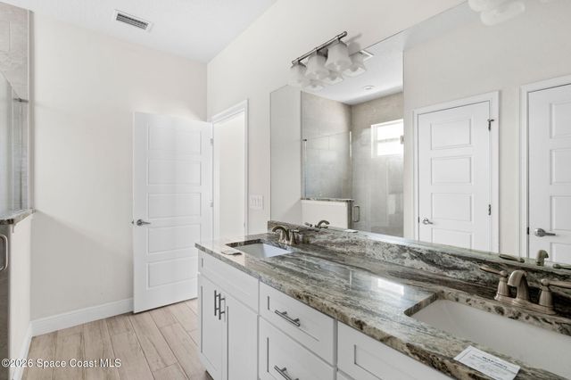 1052 Corbin Circle SW, Palm Bay, FL 32908