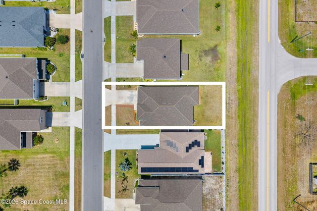 1052 Corbin Circle SW, Palm Bay, FL 32908