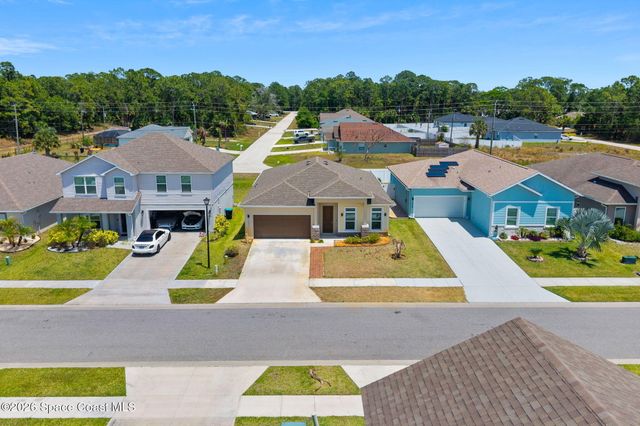 1052 Corbin Circle SW, Palm Bay, FL 32908