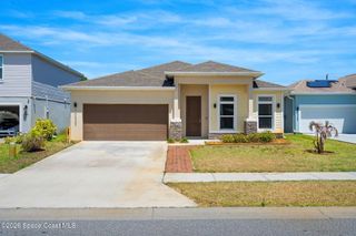 1052 Corbin Circle SW, Palm Bay, FL 32908
