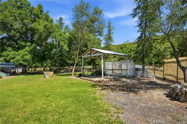 13500 Eastlake, Clearlake, CA 95422