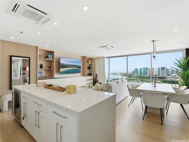 1777 Ala Moana Boulevard 2608, Honolulu, HI 96815