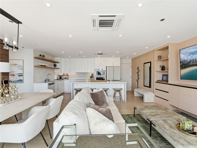 1777 Ala Moana Boulevard 2608, Honolulu, HI 96815