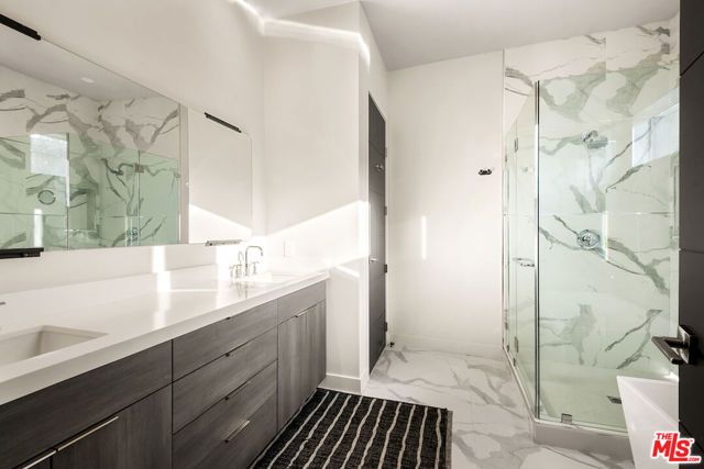 4211 Ince Boulevard, Culver City, CA 90232