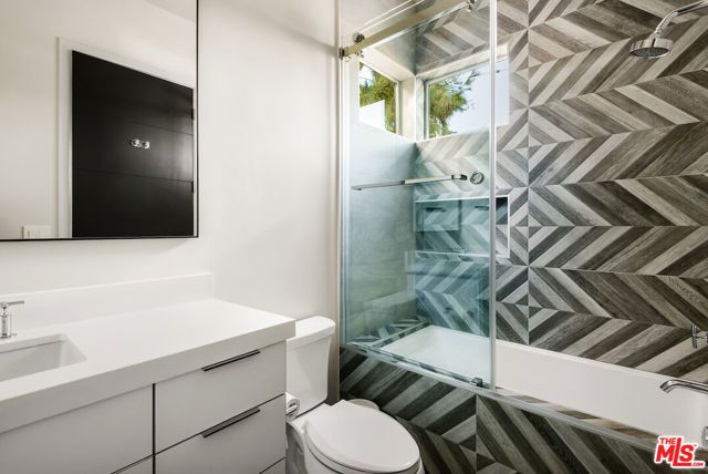 4211 Ince Boulevard, Culver City, CA 90232