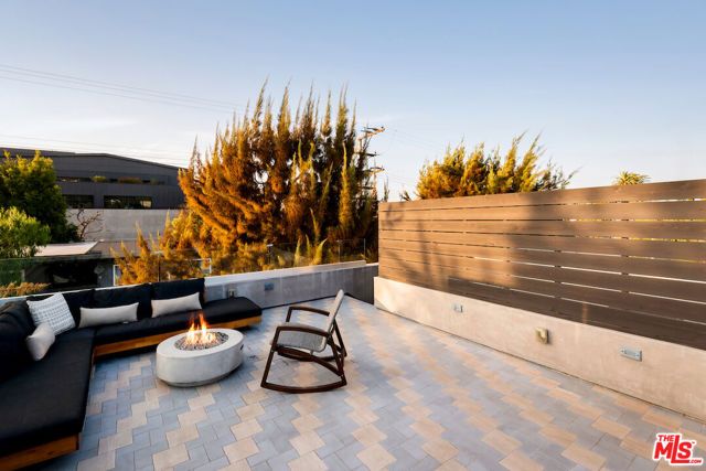 4211 Ince Boulevard, Culver City, CA 90232