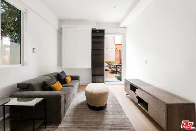 4211 Ince Boulevard, Culver City, CA 90232