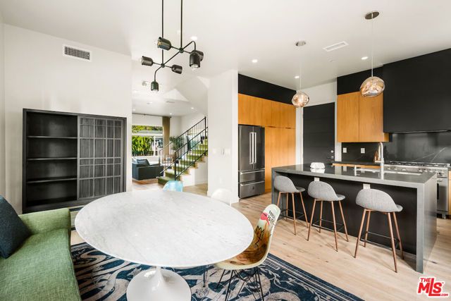 4211 Ince Boulevard, Culver City, CA 90232