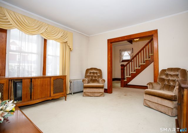 158 West Thames Street, Norwich, CT 06360