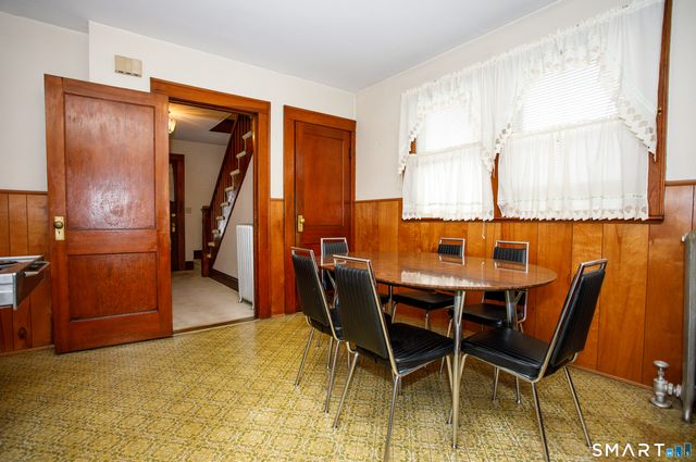 158 West Thames Street, Norwich, CT 06360