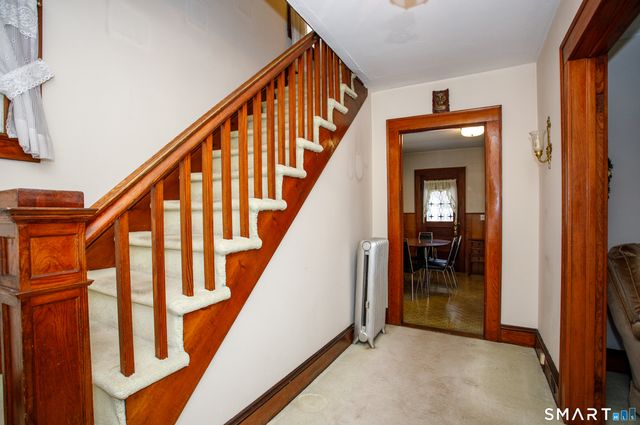 158 West Thames Street, Norwich, CT 06360