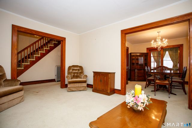 158 West Thames Street, Norwich, CT 06360