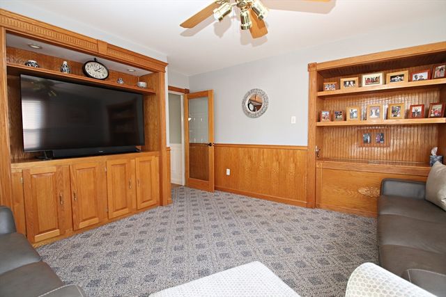 43 Taylor Street, Saugus, MA 01906