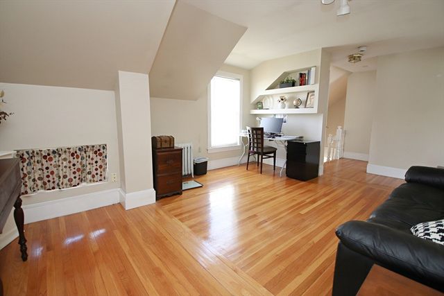 43 Taylor Street, Saugus, MA 01906