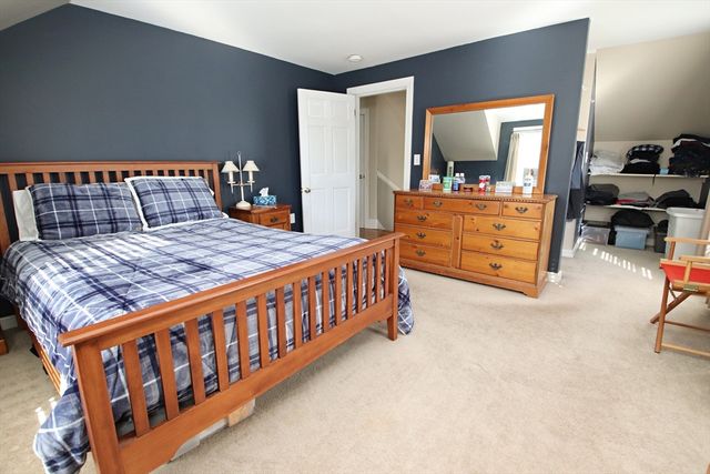 43 Taylor Street, Saugus, MA 01906