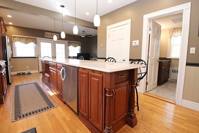 43 Taylor Street, Saugus, MA 01906