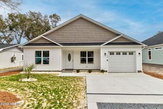 2044 N Tanglewood Drive SW, Supply, NC 28462