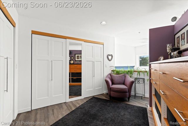 5255 Oak Hill Trail N, Commerce Charter Township, MI 48382