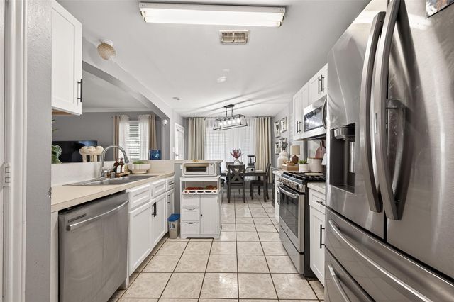 8926 Westbrae Gardens Court, Houston, TX 77031