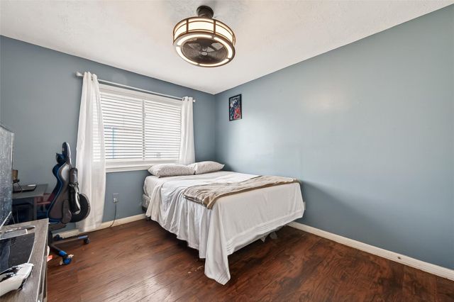 8926 Westbrae Gardens Court, Houston, TX 77031