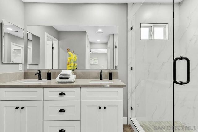 9209 Arnaz Way, Santee, CA 92071