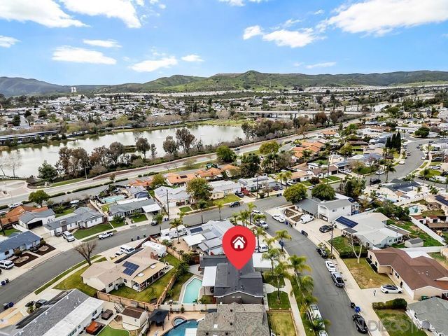 9209 Arnaz Way, Santee, CA 92071