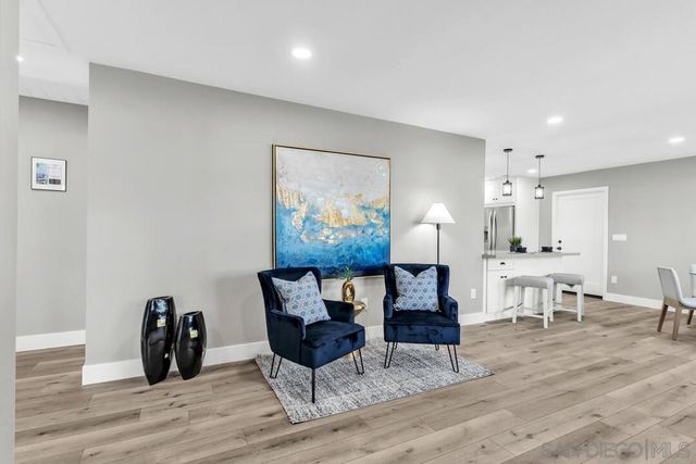 9209 Arnaz Way, Santee, CA 92071