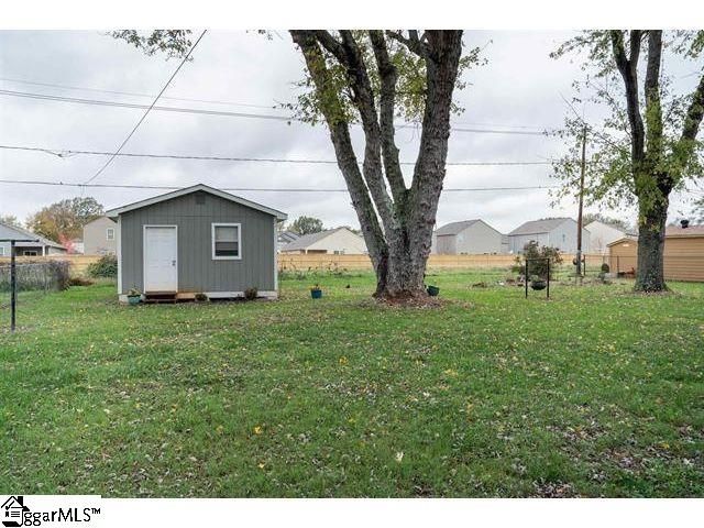 111 Mcdowell Drive, Boiling Springs, SC 29316