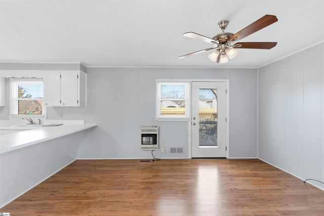 111 Mcdowell Drive, Boiling Springs, SC 29316