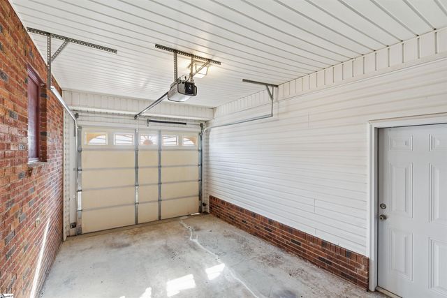 111 Mcdowell Drive, Boiling Springs, SC 29316