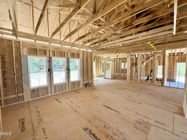 207 Hillstead Way, Smithfield, NC 27577