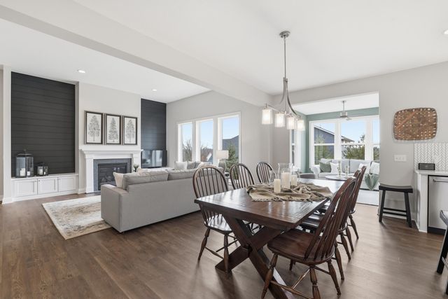 7099 61st Street S, Cottage Grove, MN 55016