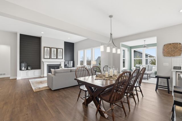 7099 61st Street S, Cottage Grove, MN 55016