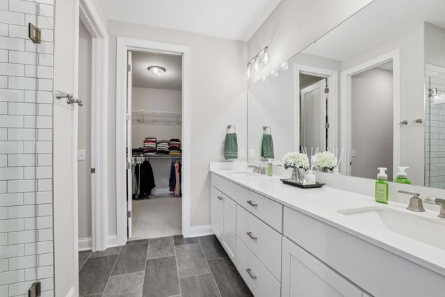 7099 61st Street S, Cottage Grove, MN 55016