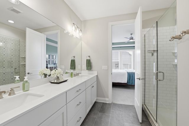 7099 61st Street S, Cottage Grove, MN 55016