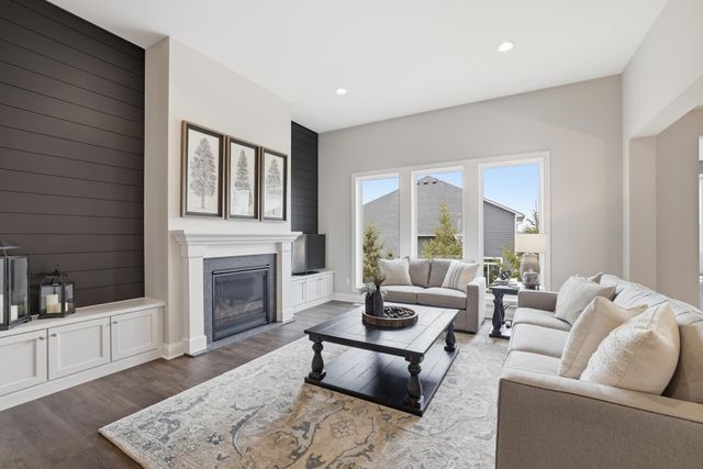 7099 61st Street S, Cottage Grove, MN 55016