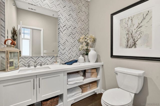 21509 Wilgen Rd, Escondido, CA 92029