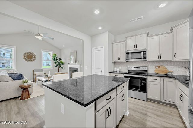 1542 Selby Court, Leland, NC 28451