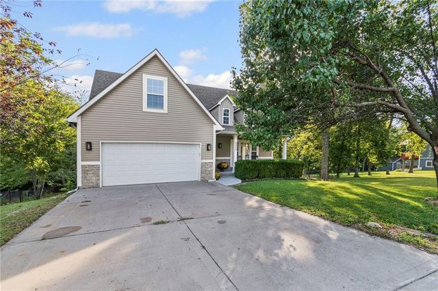 6009 Walnut Cove, Trimble, MO 64492