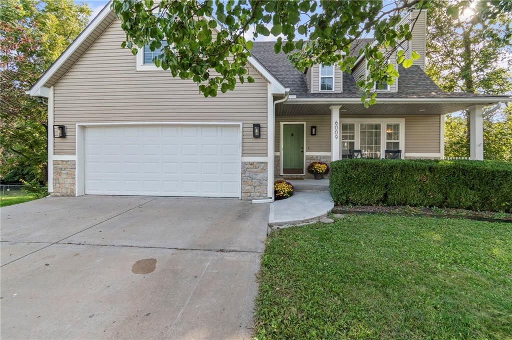 6009 Walnut Cove, Trimble, MO 64492