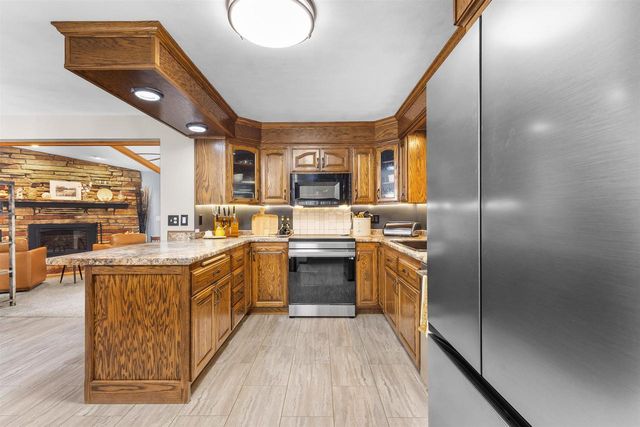 N294 ROGERS LANE, Appleton, WI 54915
