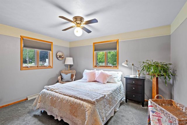 N294 ROGERS LANE, Appleton, WI 54915