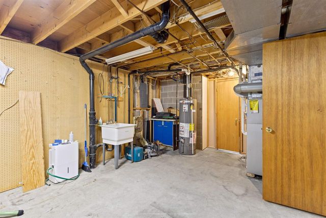 N294 ROGERS LANE, Appleton, WI 54915